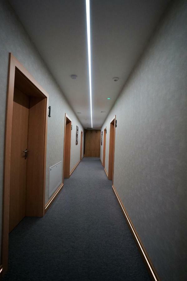 Aparthotel Kamienica Nr 6 à Aleksandrów Łódzki Extérieur photo