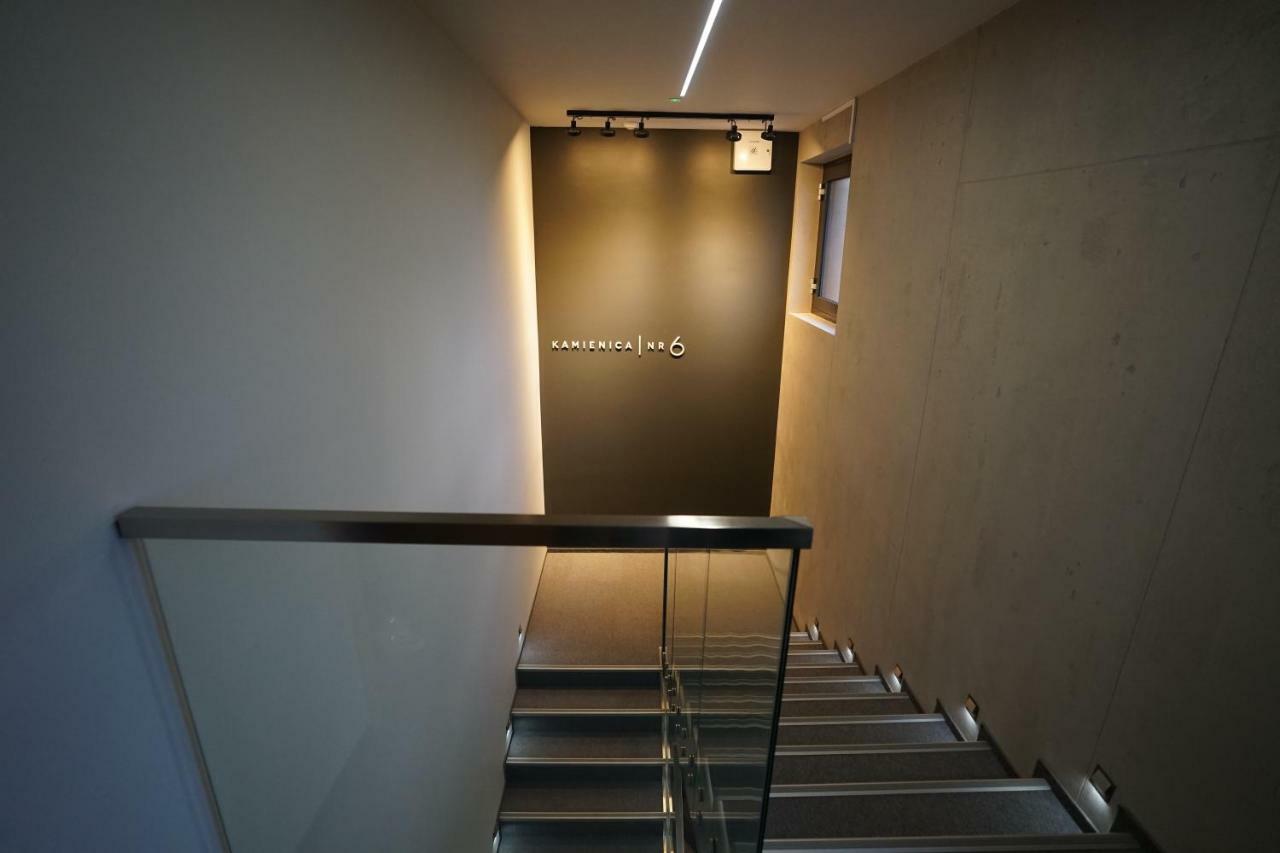Aparthotel Kamienica Nr 6 à Aleksandrów Łódzki Extérieur photo